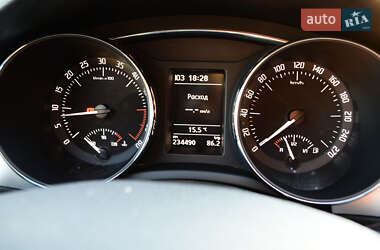 Универсал Skoda Superb 2012 в 