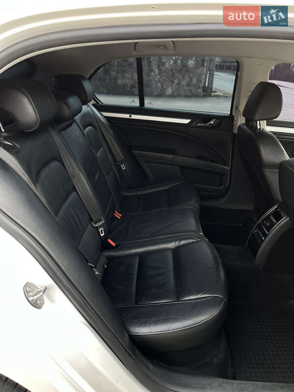 Ліфтбек Skoda Superb 2013 в Тернополі