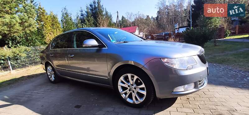 Лифтбек Skoda Superb 2008 в Луцке