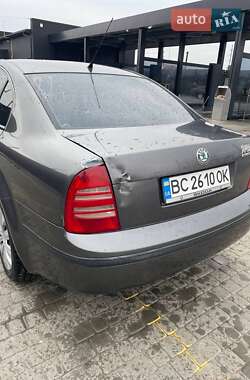 Лифтбек Skoda Superb 2006 в 