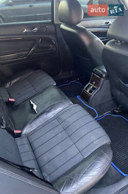 Лифтбек Skoda Superb 2003 в 