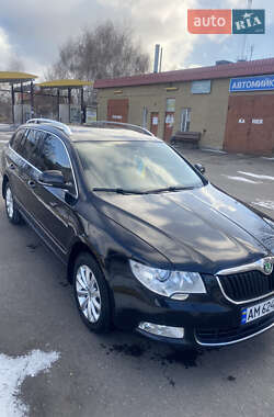 Универсал Skoda Superb 2011 в 