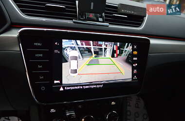 Лифтбек Skoda Superb 2019 в 