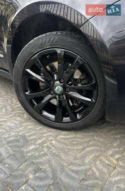 Універсал Skoda Superb 2011 в 