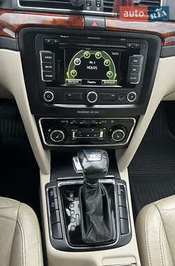 Універсал Skoda Superb 2011 в 