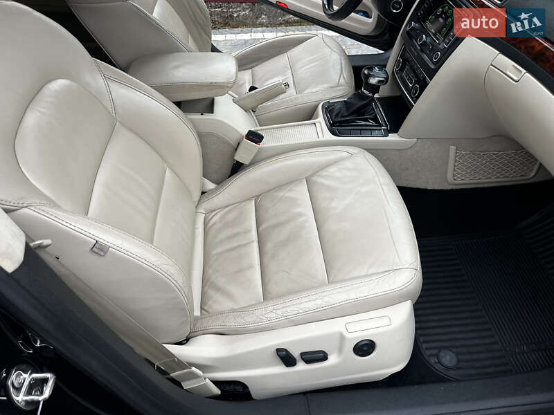 Универсал Skoda Superb 2011 в Стрые
