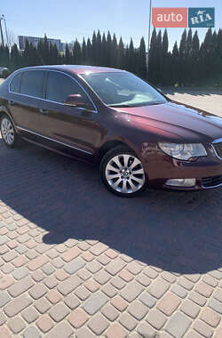 Лифтбек Skoda Superb 2008 в 