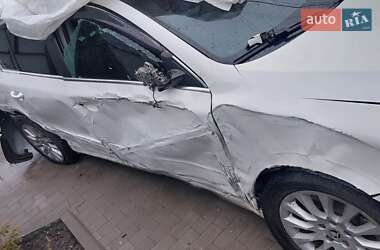Ліфтбек Skoda Superb 2013 в 