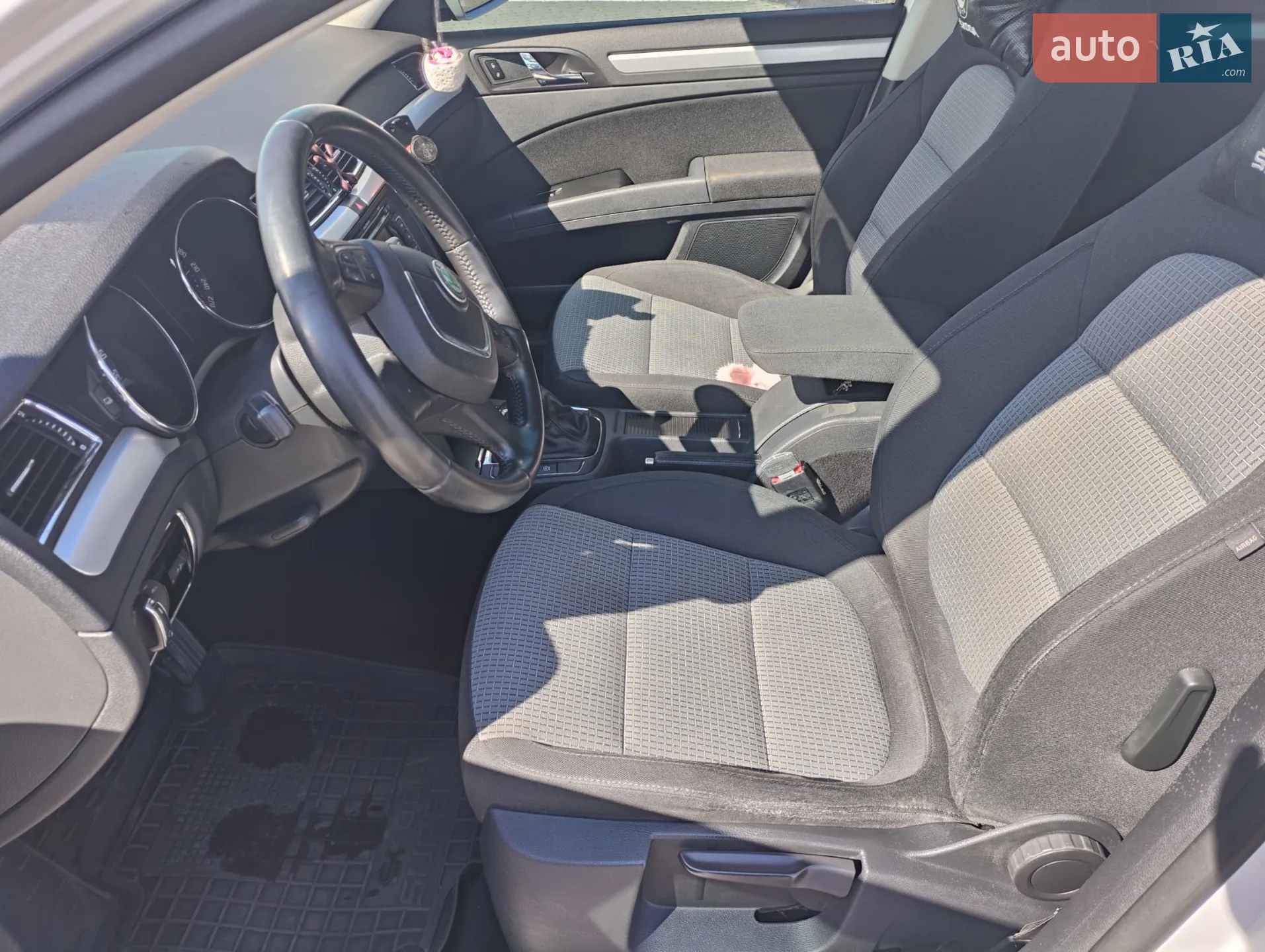 2013 Skoda Superb - мініатюра 11