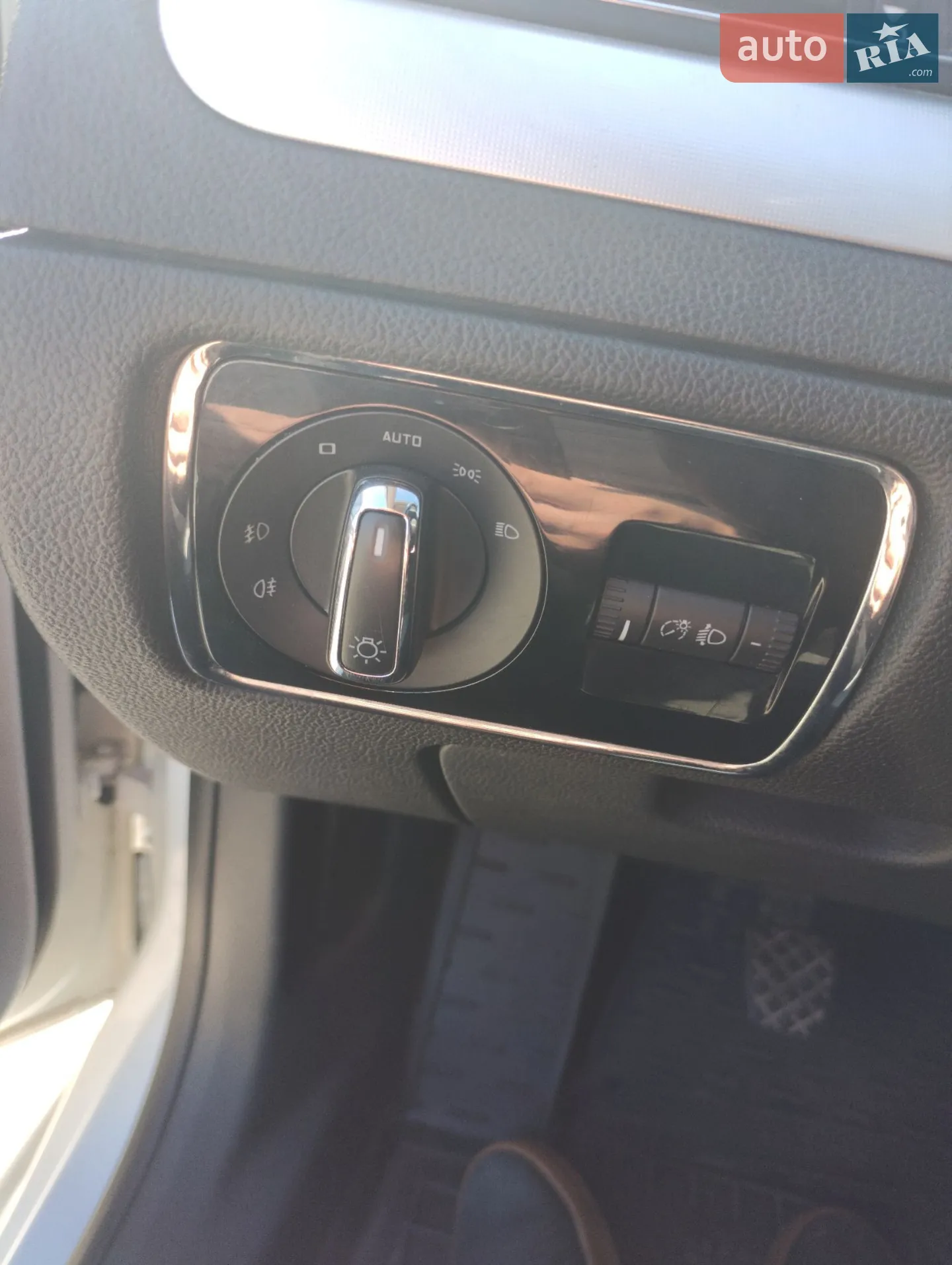 2013 Skoda Superb - мініатюра 24