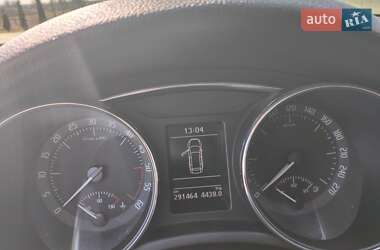 Універсал Skoda Superb 2013 в 