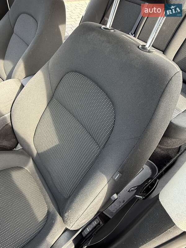 Лифтбек Skoda Superb 2013 в Стрые