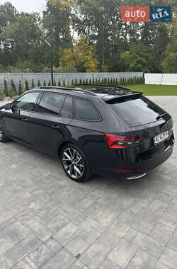 Универсал Skoda Superb 2020 в 
