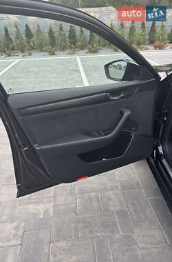 Универсал Skoda Superb 2020 в 