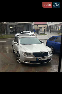 Лифтбек Skoda Superb 2008 в 