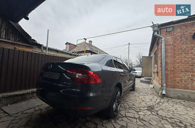 Лифтбек Skoda Superb 2013 в 