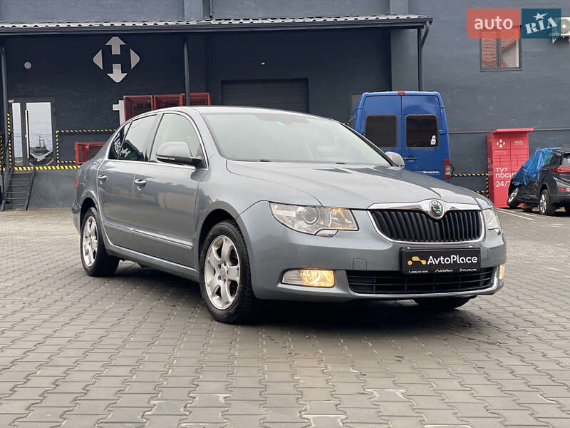 Ліфтбек Skoda Superb 2009 в Луцьку