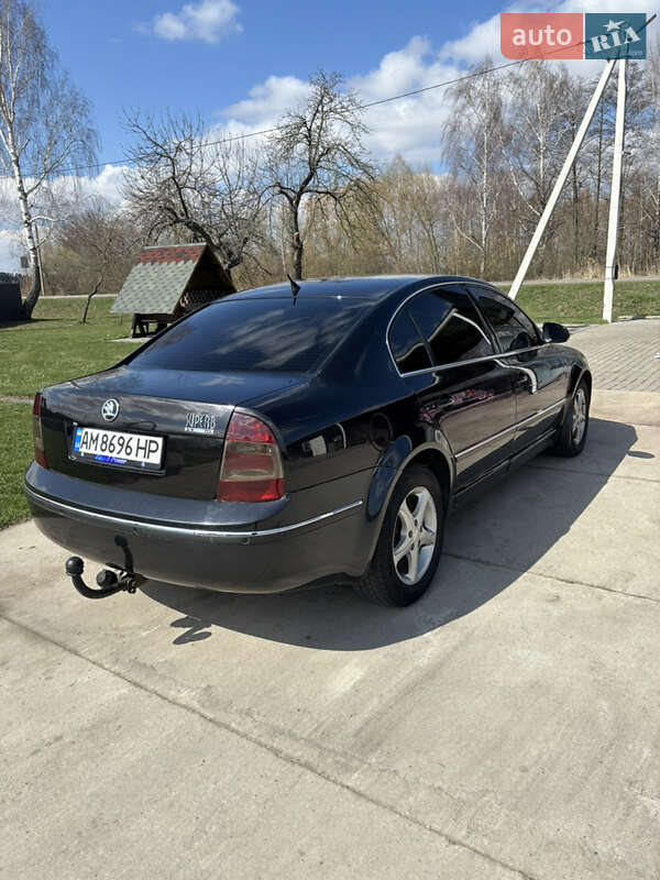 Ліфтбек Skoda Superb 2006 в Житомирі