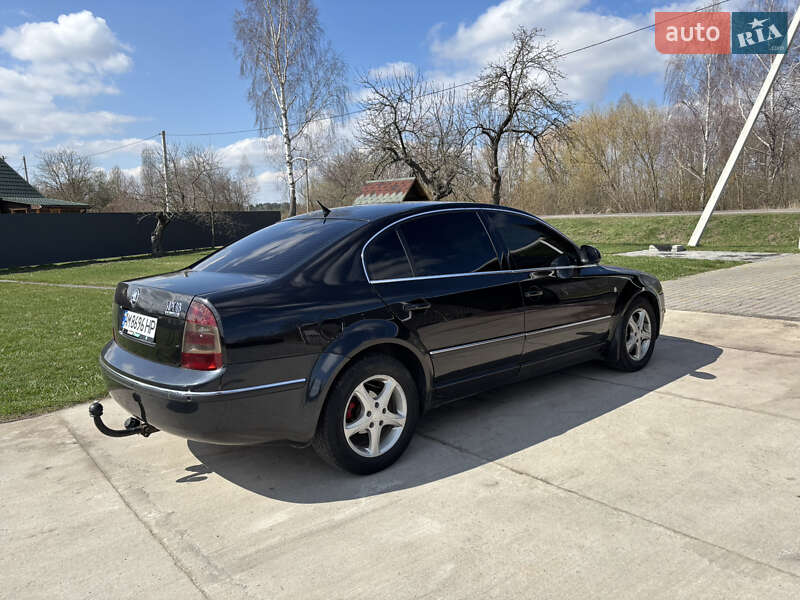 Ліфтбек Skoda Superb 2006 в Житомирі