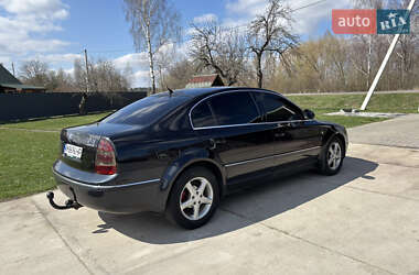 Лифтбек Skoda Superb 2006 в 