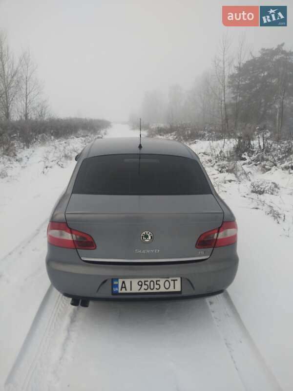 Лифтбек Skoda Superb 2009 в Броварах