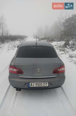 Лифтбек Skoda Superb 2009 в 