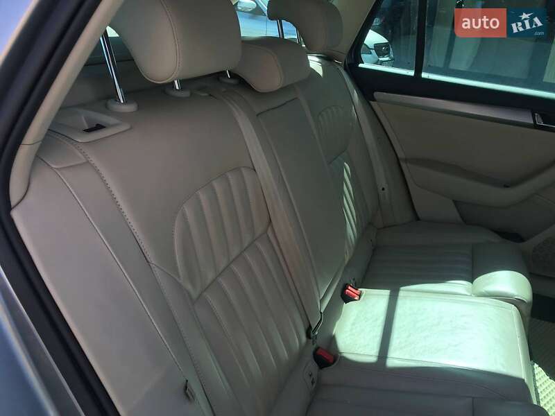 Универсал Skoda Superb 2015 в Львове