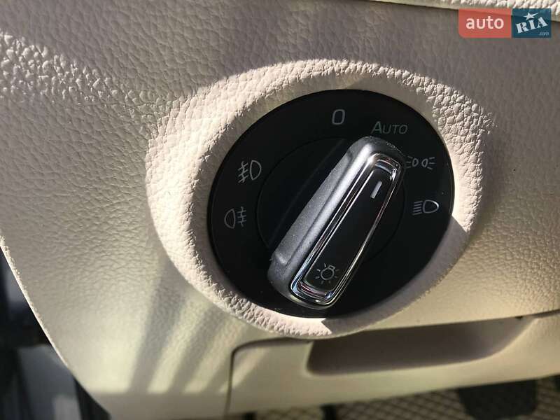 Универсал Skoda Superb 2015 в Львове