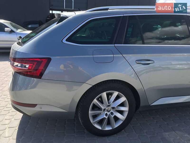 Универсал Skoda Superb 2015 в Львове