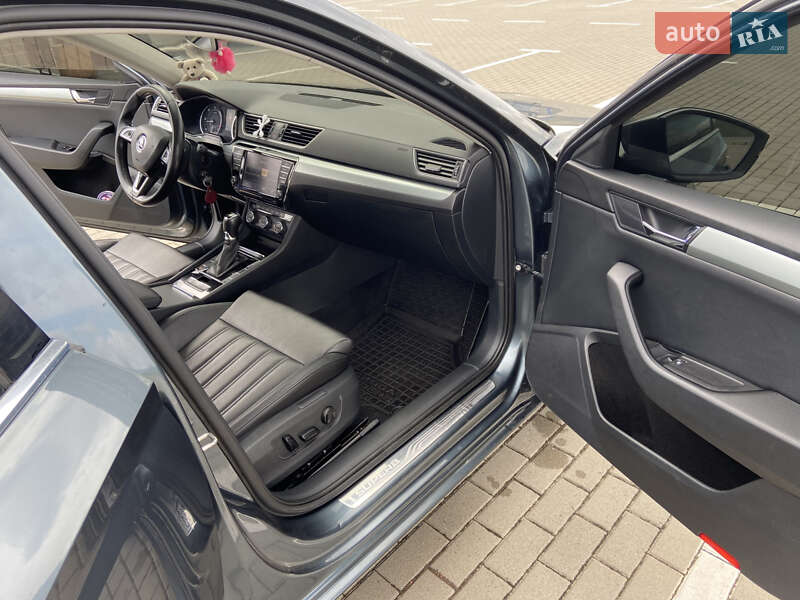 Универсал Skoda Superb 2016 в Нововолынске