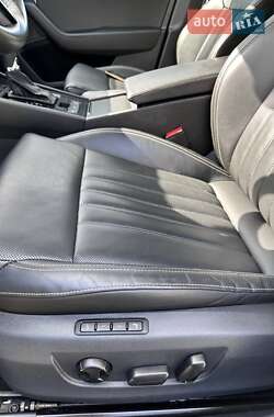 Універсал Skoda Superb 2019 в 
