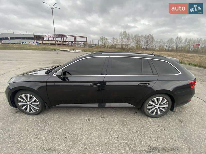 Универсал Skoda Superb 2018 в Харькове