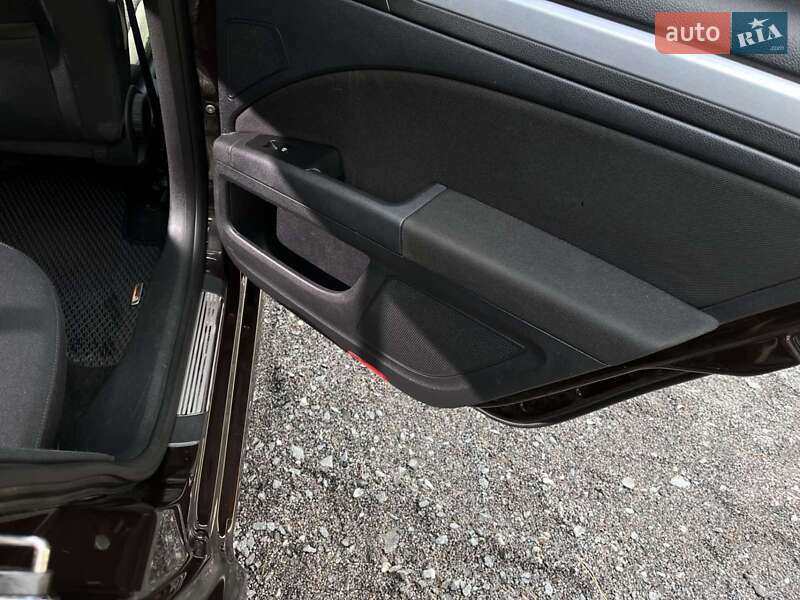 Ліфтбек Skoda Superb 2013 в Славуті
