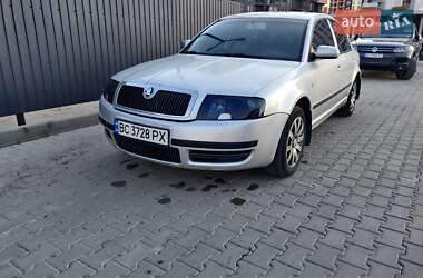 Лифтбек Skoda Superb 2006 в 