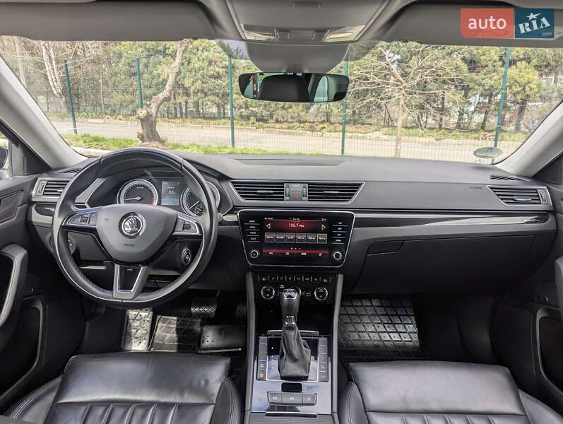 Универсал Skoda Superb 2018 в Хмельницком