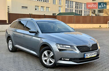 Универсал Skoda Superb 2018 в 