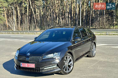 Універсал Skoda Superb 2021 в 