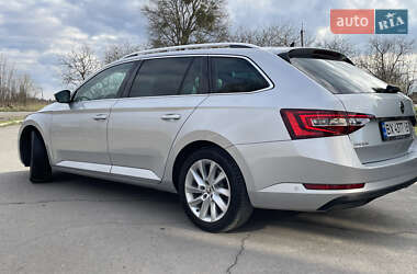 Универсал Skoda Superb 2017 в 