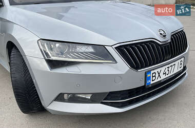 Универсал Skoda Superb 2017 в 
