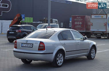 Ліфтбек Skoda Superb 2006 в 
