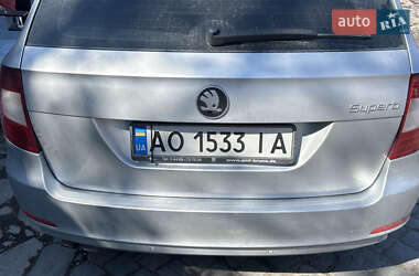 Универсал Skoda Superb 2011 в 