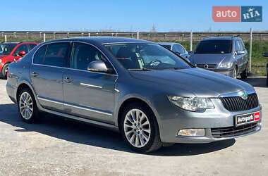 Ліфтбек Skoda Superb 2011 в 