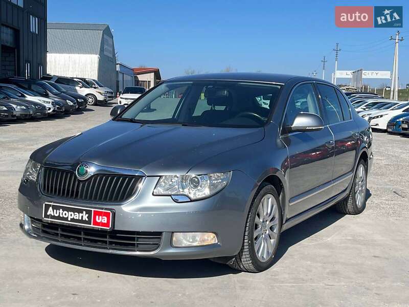 Ліфтбек Skoda Superb 2011 в 