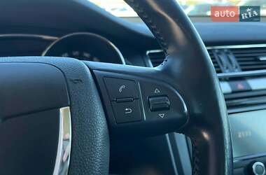 Ліфтбек Skoda Superb 2011 в 