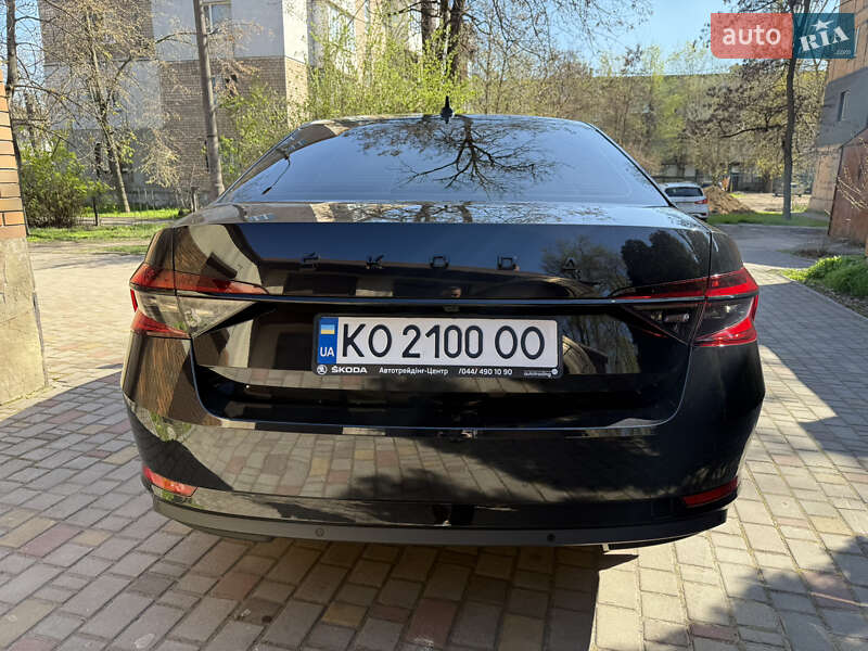Лифтбек Skoda Superb 2022 в Кривом Роге