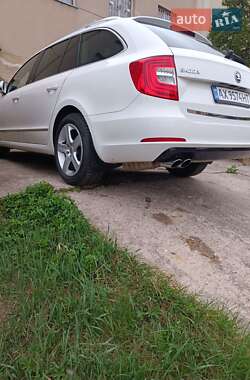 Універсал Skoda Superb 2014 в 