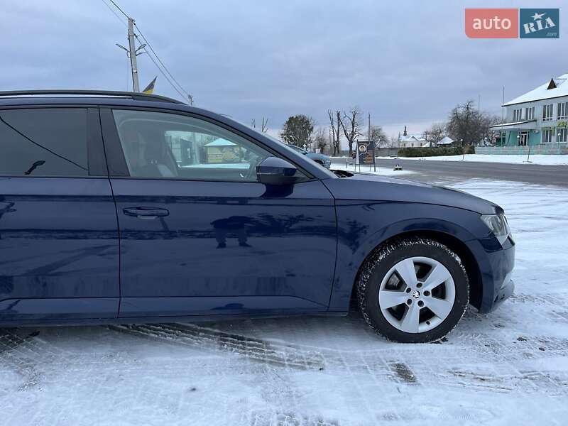 Универсал Skoda Superb 2016 в 