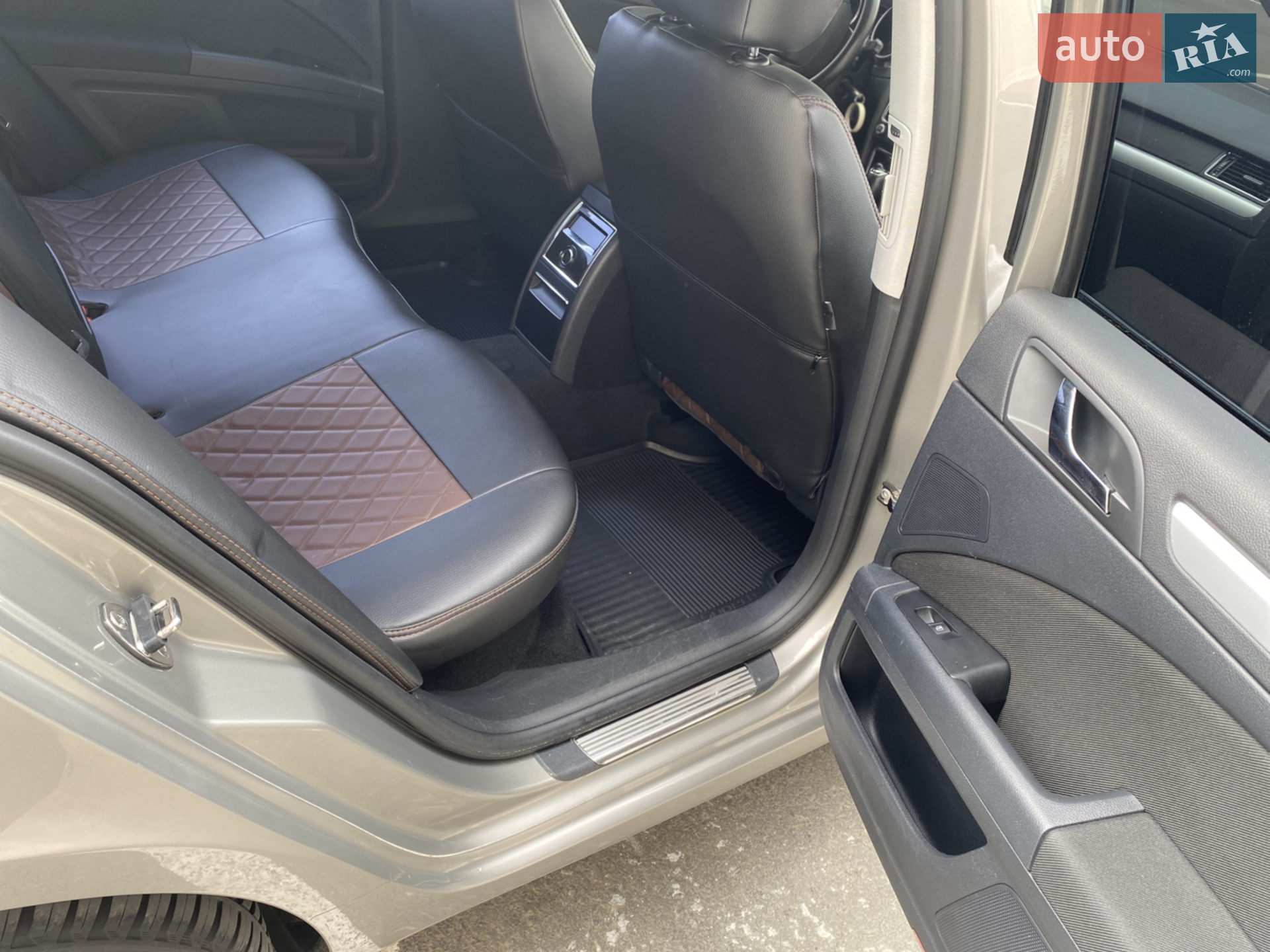 2013 Skoda Superb - мініатюра 24