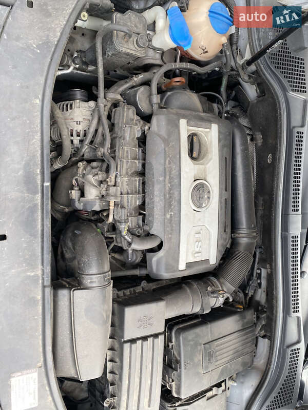 Ліфтбек Skoda Superb 2013 в Умані