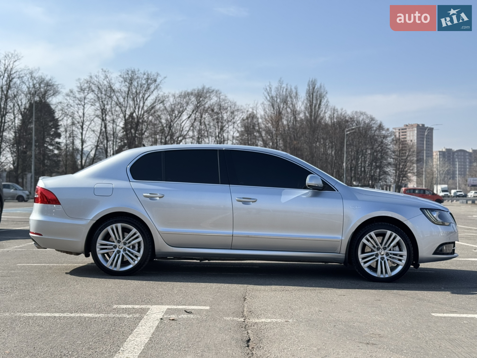 2013 Skoda Superb - мініатюра 7